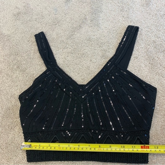 BEBE black sequin beaded cut-out crop top Sz S NWOT - Picture 7 of 9